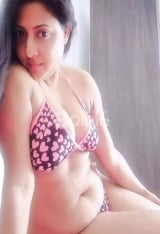 Independent Indian hot girl available for video call sex outcall and incall booking available