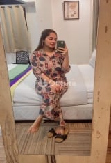 Independent Indian hot girl available for video call sex outcall and incall booking available