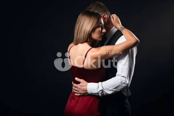 GIGOLO MALE ESCORT JOB FRESHER  EXPERIENCE CAN JOIN US WITH SERIOUS WORK