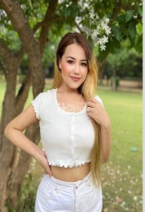 Independent Indian hot girl available for video call sex outcall and incall booking available