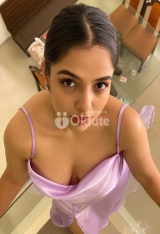 Independent Indian hot girl available for video call sex outcall and incall booking available