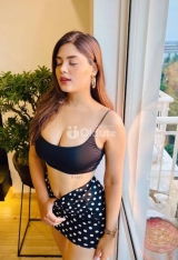 Independent Indian hot girl available for video call sex outcall and incall booking available