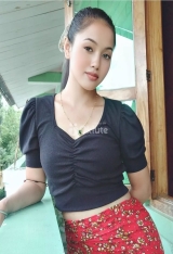 Independent Indian hot girl available for video call sex outcall and incall booking available