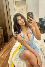Independent Indian hot girl available for video call sex outcall and incall booking available