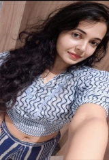 Independent Indian hot girl available for video call sex outcall and incall booking available