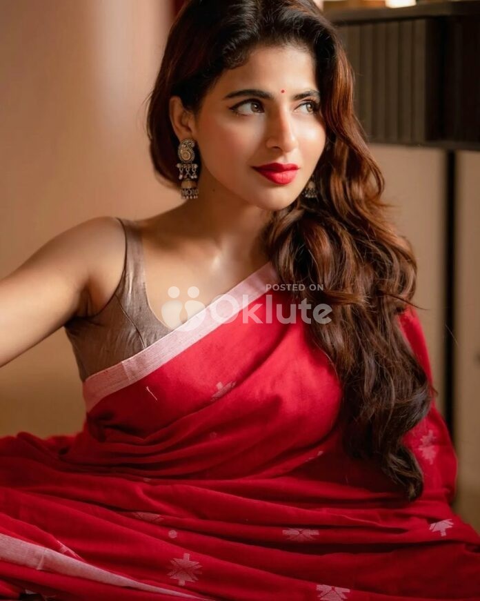 Lovely Bhabi searching of a sincere partner for happiness