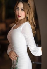 Independent Indian hot girl available for video call sex outcall and incall booking available