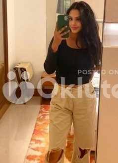 Call me priya hot top model independent girl cash payment