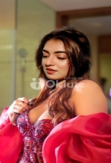 Independent Indian hot girl available for video call sex outcall and incall booking available